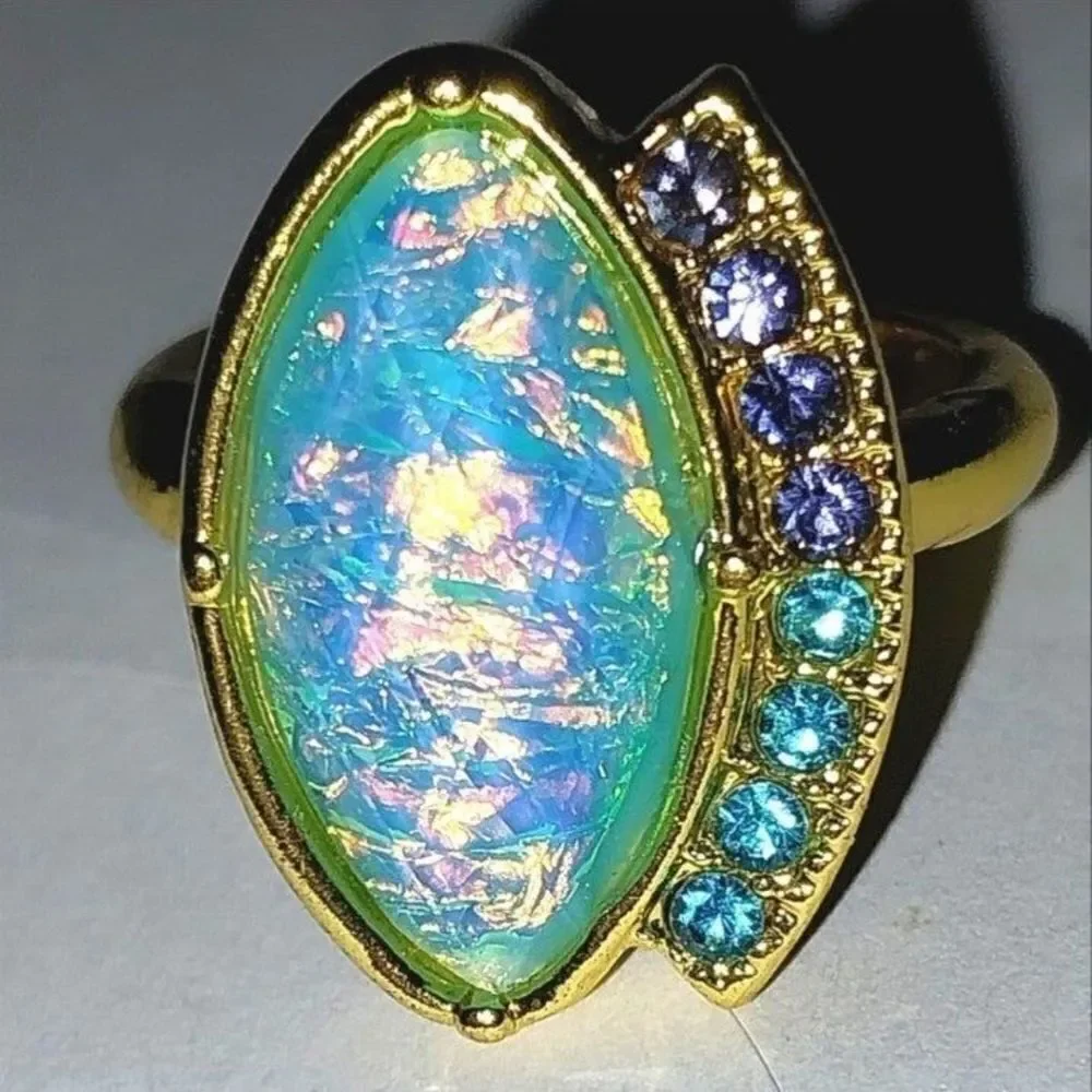 Exquisite Lab Created Opal Stone Ring  sz 7